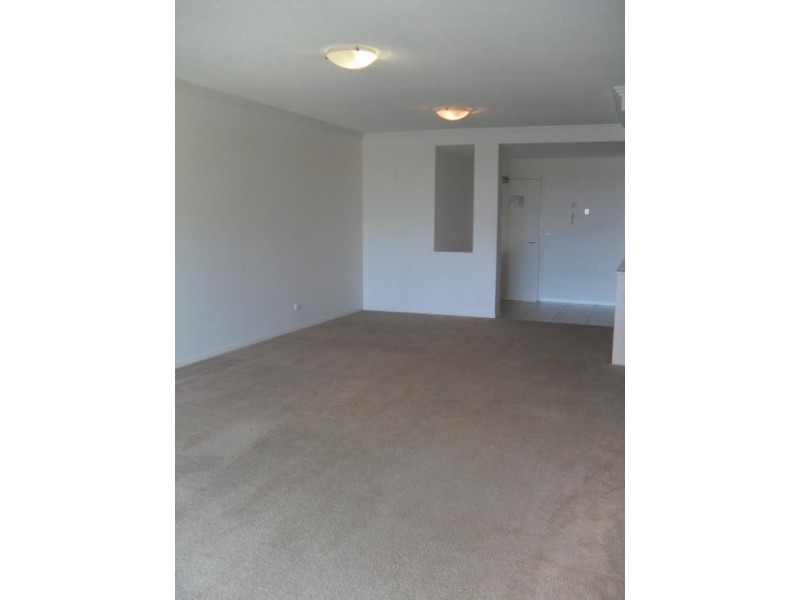 17/255 Varsity Pde, Varsity Lakes QLD 4227