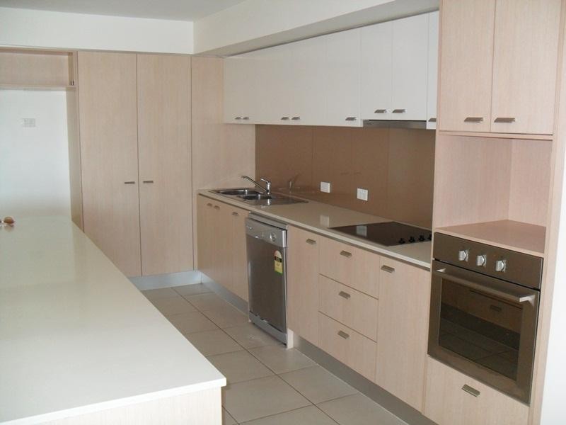 17/255 Varsity Pde, Varsity Lakes QLD 4227