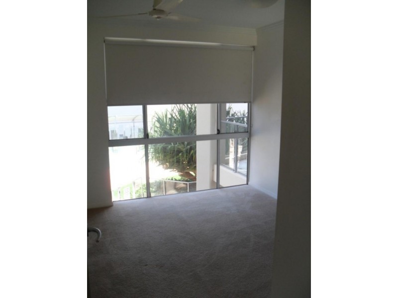 17/255 Varsity Pde, Varsity Lakes QLD 4227