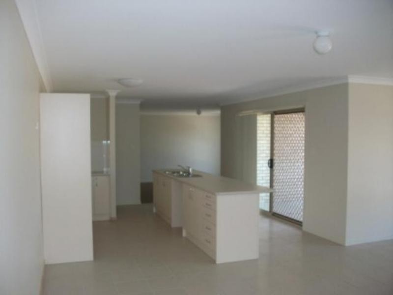 7 Serenity  Ct, Crestmead QLD 4132