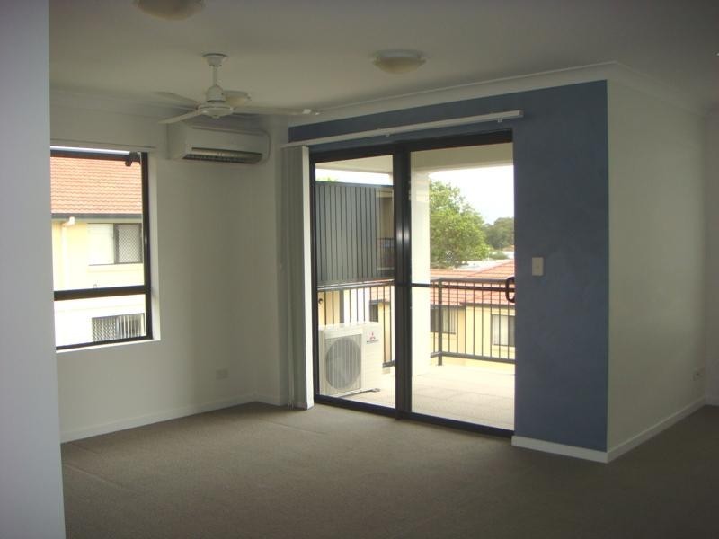 15/15 Lloyd St, Southport QLD 4215