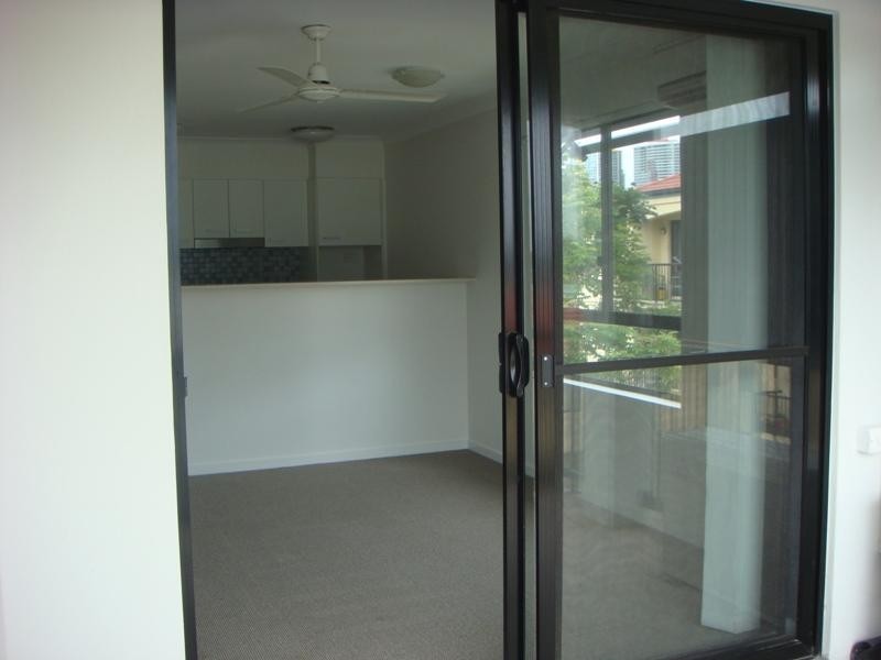 15/15 Lloyd St, Southport QLD 4215