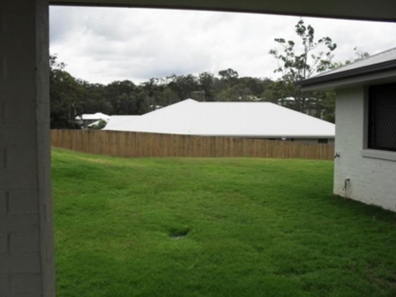 8 Murphys  Lane, Oxenford QLD 4210