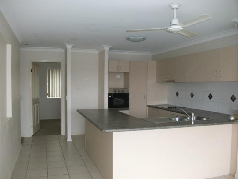 29 Geaney  Bvd, Crestmead QLD 4132