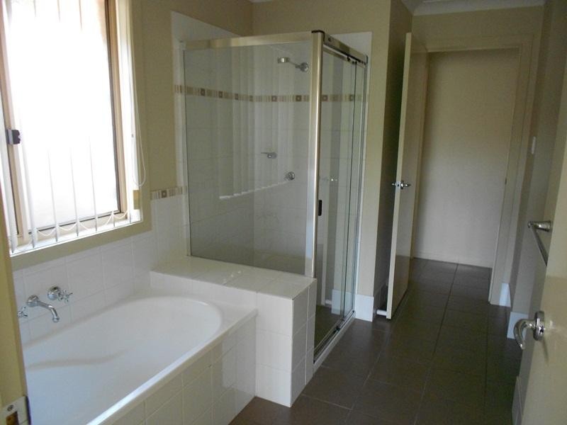 13 Pearse  St, Collingwood Park QLD 4301