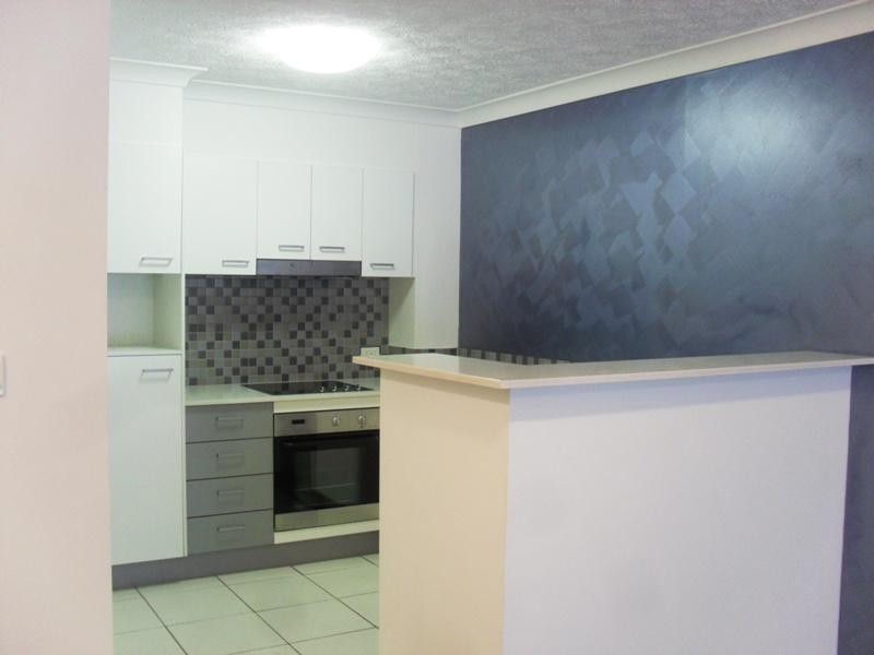 2/15 Lloyd St, Southport QLD 4215