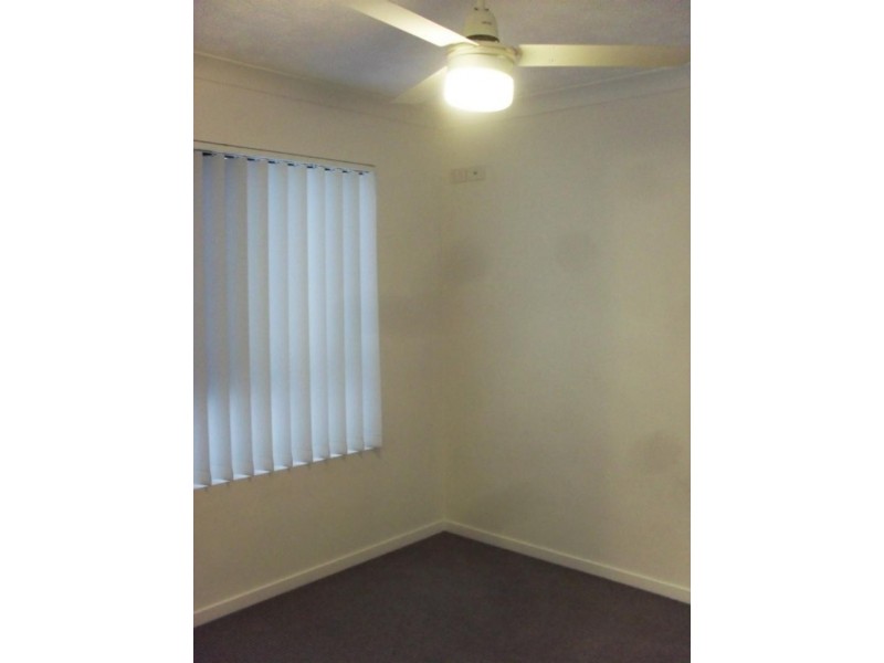 2/15 Lloyd St, Southport QLD 4215