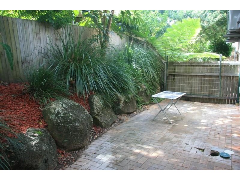 6/101 Whiting St, Labrador QLD 4215
