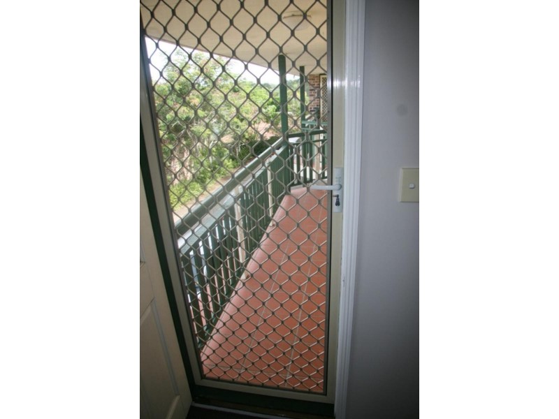 6/101 Whiting St, Labrador QLD 4215