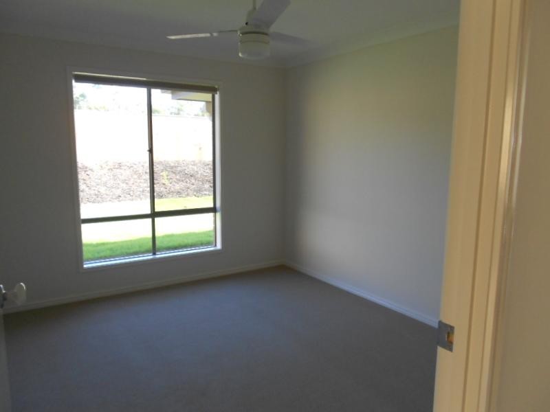 13 Carnell Ct, Goodna QLD 4300
