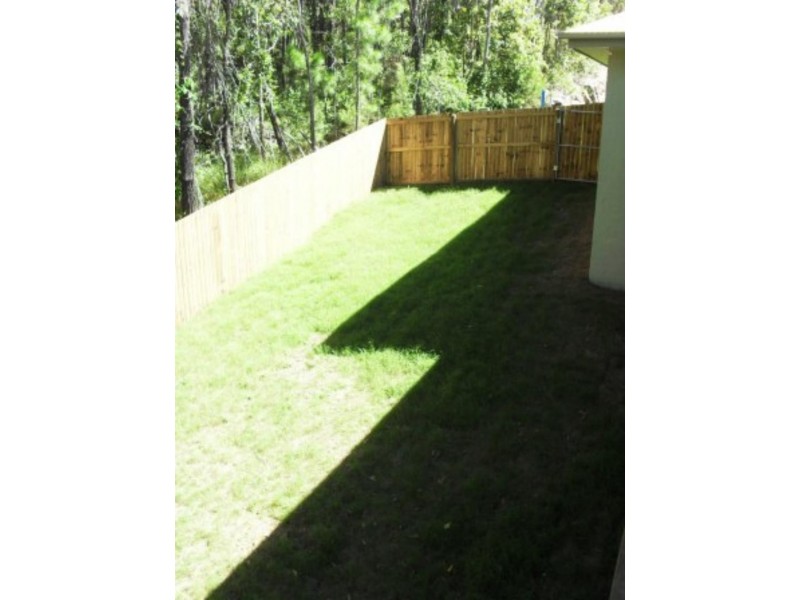 6 Bryna Pde, Oxenford QLD 4210