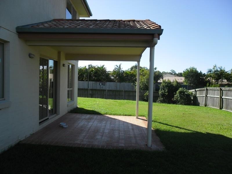 15 Glenbrook Ave, Victoria Point QLD 4165