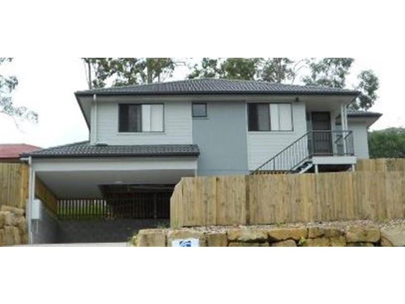 8 Figbird Cl, Goodna QLD 4300