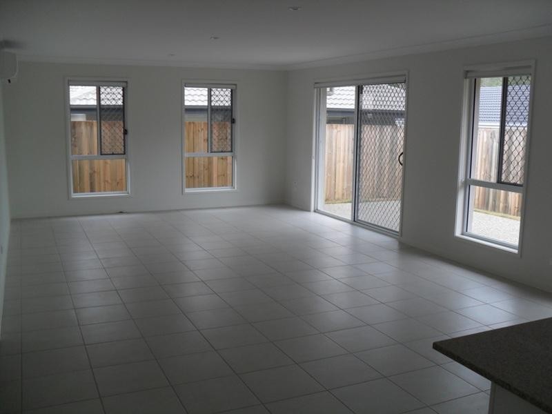 12 EMERSON  Rd, Bannockburn QLD 4207