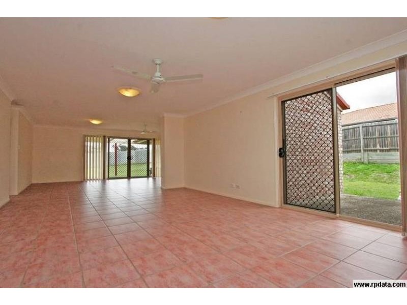 7 Ellie Ct, Yamanto QLD 4305