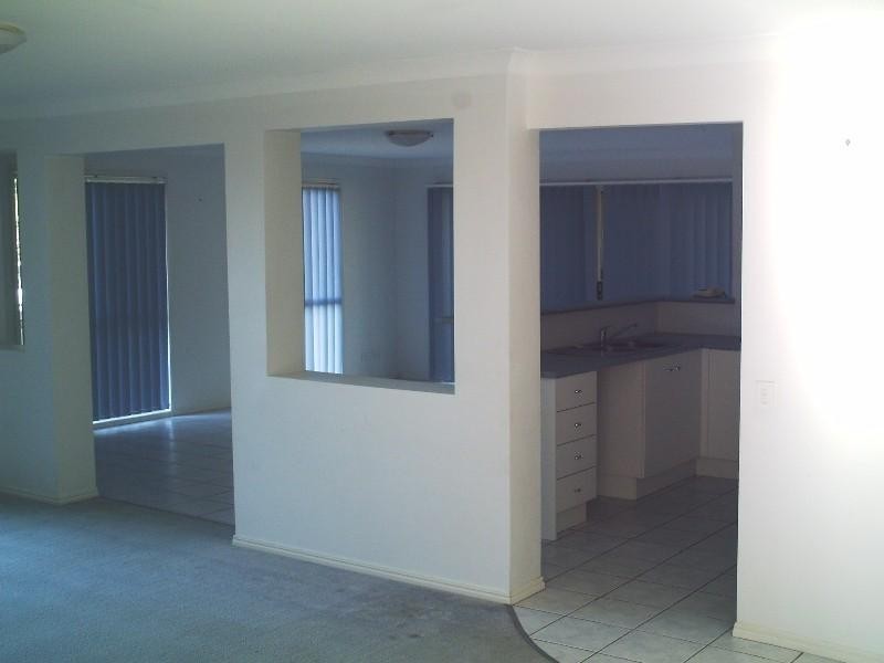 5 Strelley  Ct, Shailer Park QLD 4128