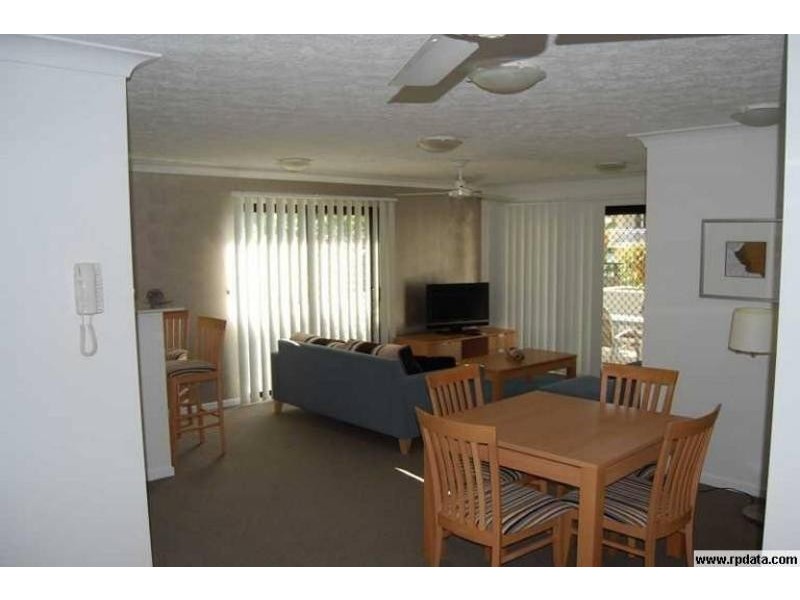 18/15 Lloyd St, Southport QLD 4215