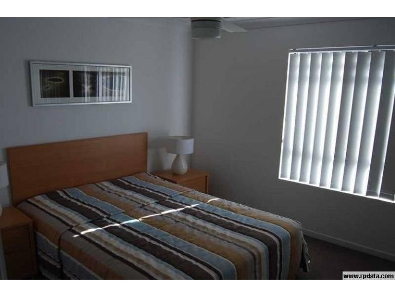 18/15 Lloyd St, Southport QLD 4215