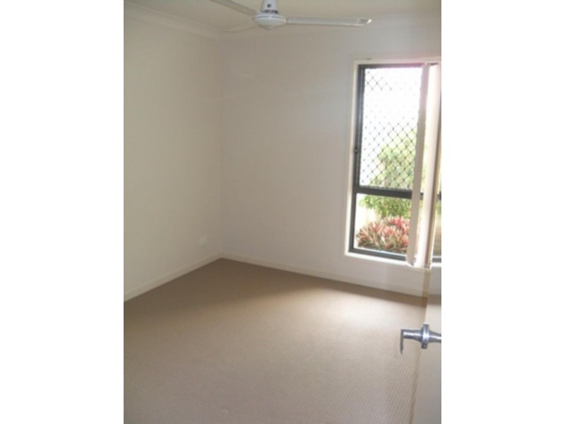 4/45 Filbert  St, Upper Coomera QLD 4209