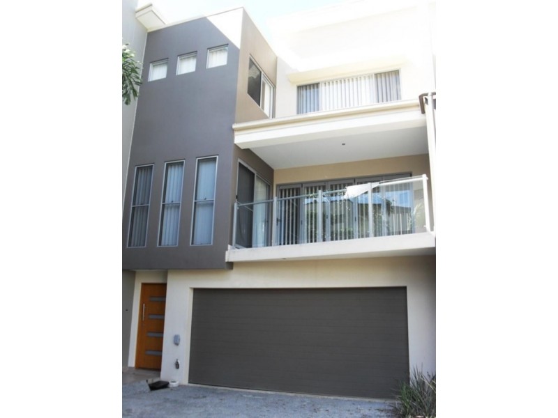 5/17 Great Southern Dr, Robina QLD 4226