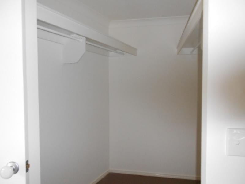 15 Carnell  Ct, Goodna QLD 4300