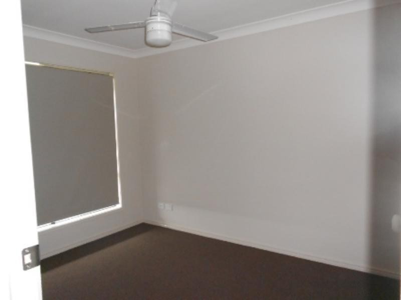 11 Carnell  Ct, Goodna QLD 4300