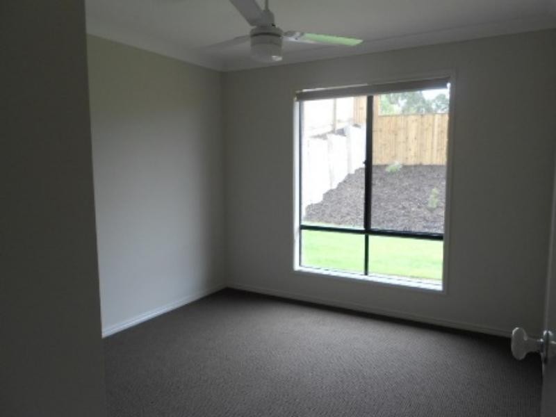 11 Carnell  Ct, Goodna QLD 4300