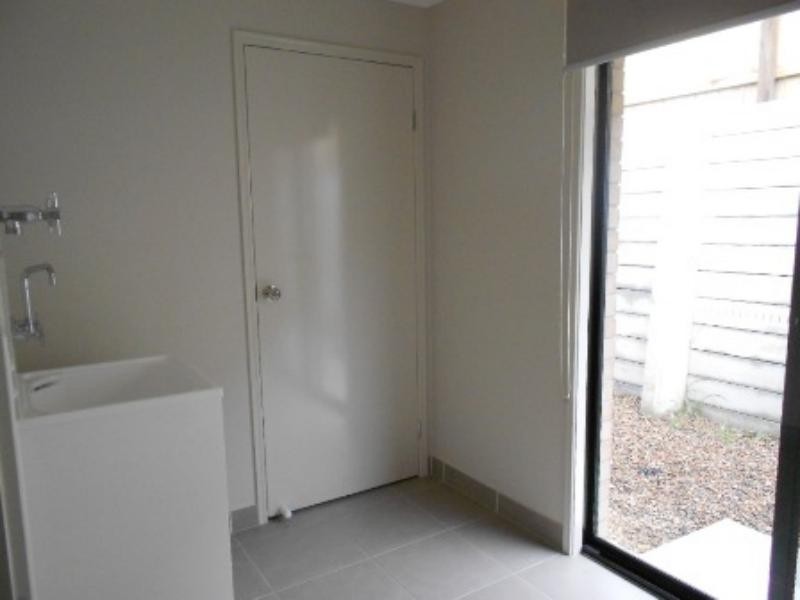 11 Carnell  Ct, Goodna QLD 4300