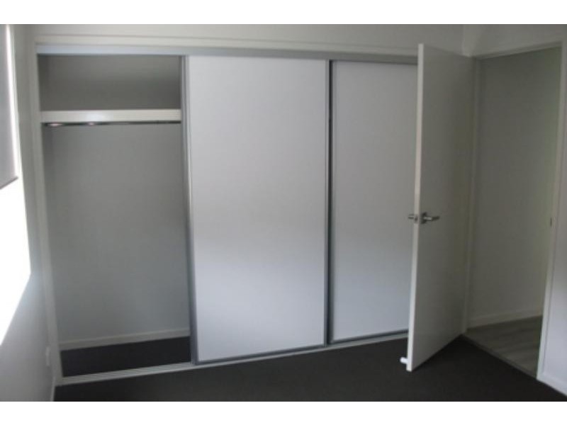 13 Burns Ct, Augustine Heights QLD 4300