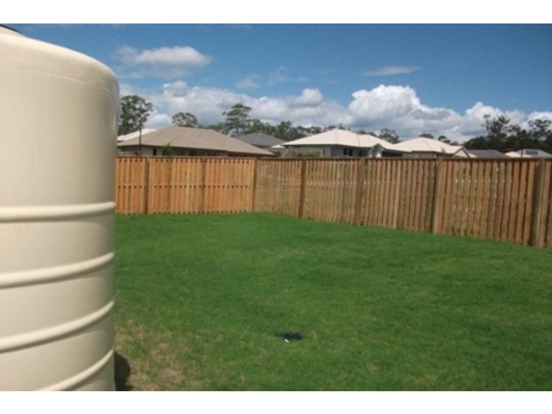 13 Burns Ct, Augustine Heights QLD 4300