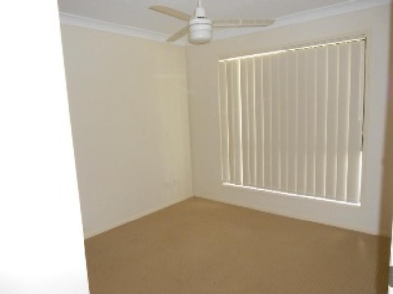 4 Webb Rd, Loganlea QLD 4131