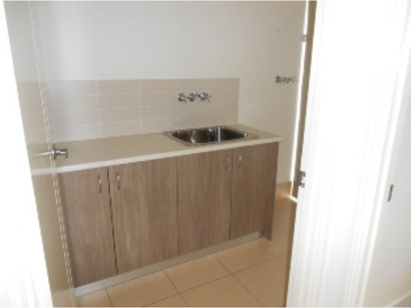 4 Webb Rd, Loganlea QLD 4131