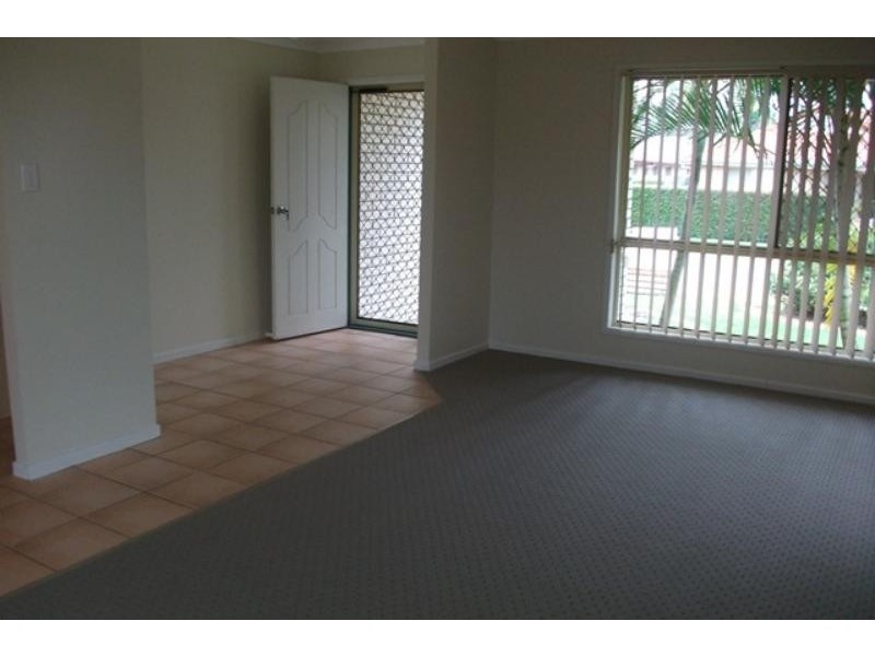 13 Tracey  St, Wynnum West QLD 4178