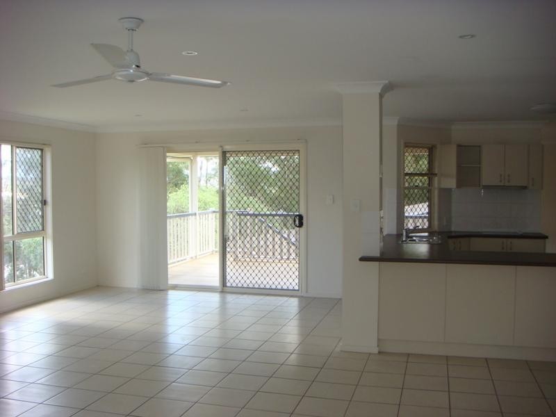 15 Tralee Ct, Carrara QLD 4211
