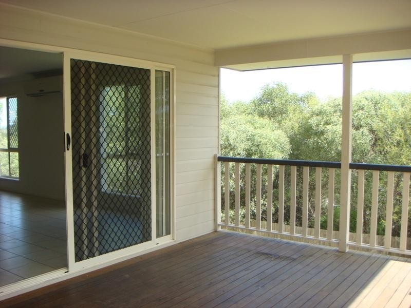 15 Tralee Ct, Carrara QLD 4211