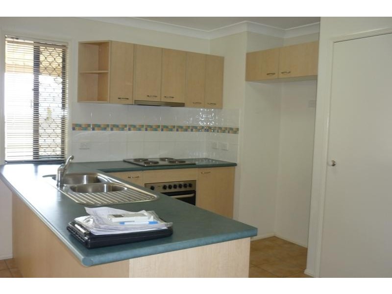 7 Puccini Pl, Mackenzie QLD 4156