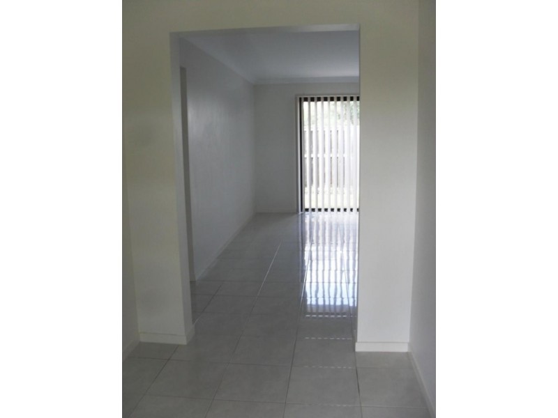 45 Kingsford Dr, Upper Coomera QLD 4209