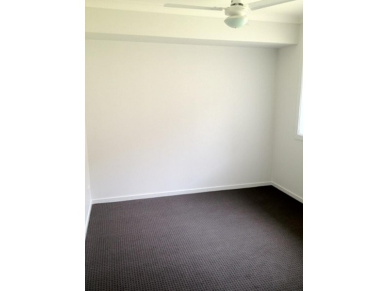 7 Penfolds  Ct, Holmview QLD 4207