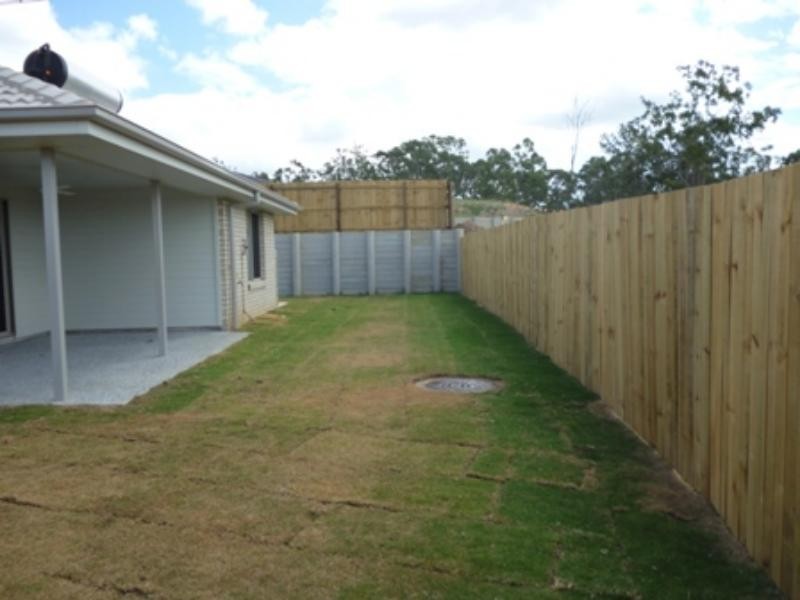 7 Carnell St, Goodna QLD 4300