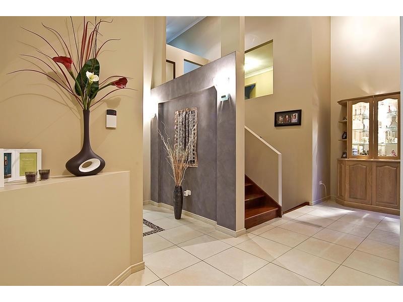 51 Jasmine Cres, Shailer Park QLD 4128
