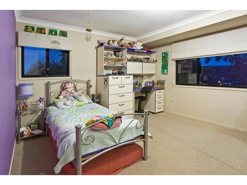 51 Jasmine Cres, Shailer Park QLD 4128