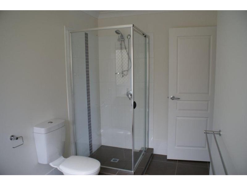 2 Cathmor Ct, Oxenford QLD 4210