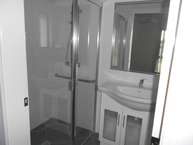 3 Statham  Ct, Redbank Plains QLD 4301