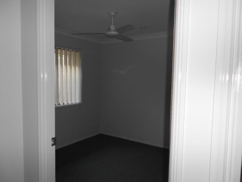 3 Statham  Ct, Redbank Plains QLD 4301