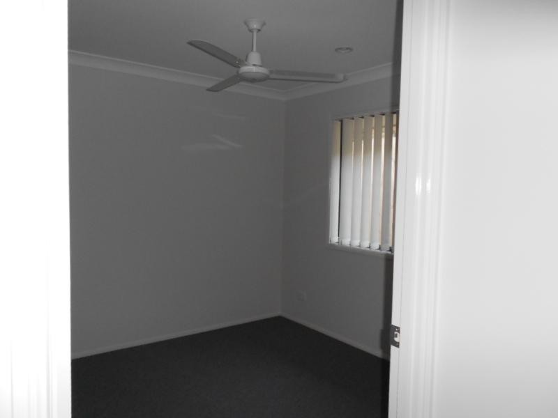 3 Statham  Ct, Redbank Plains QLD 4301