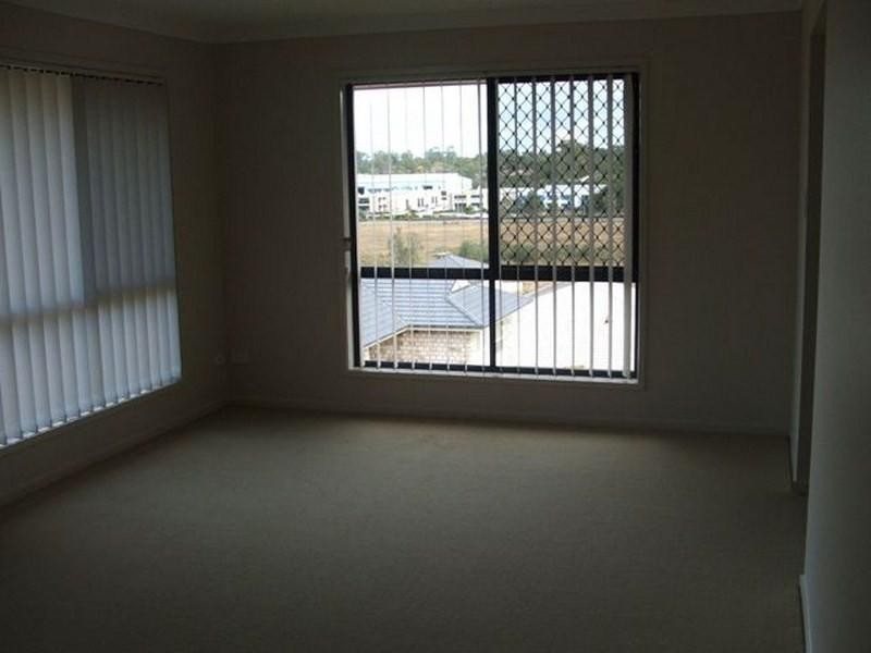 27 Zuleikha Dr, Underwood QLD 4119