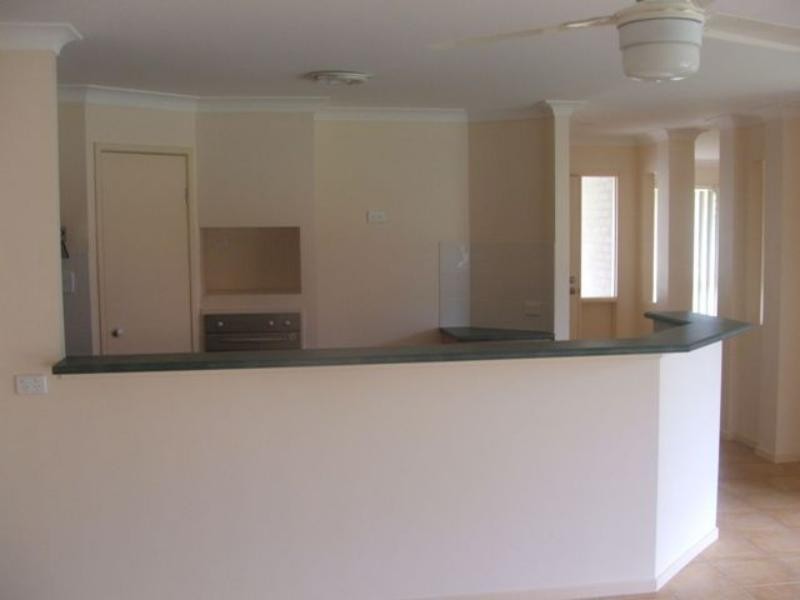 29 Creekside Cct, Victoria Point QLD 4165