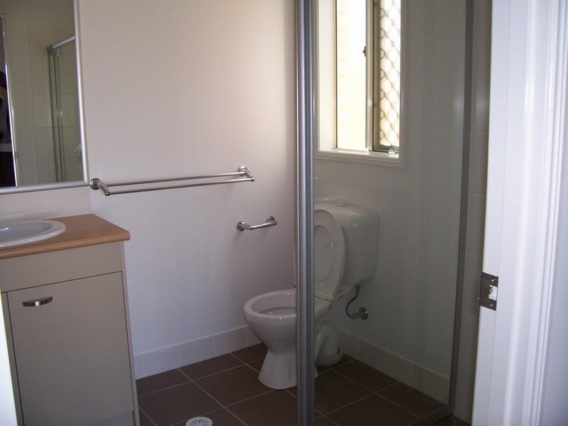 38 Griffen Pl, Crestmead QLD 4132