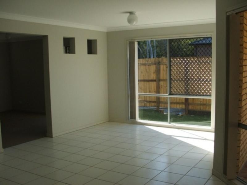 27 Hinterland Cres, Algester QLD 4115