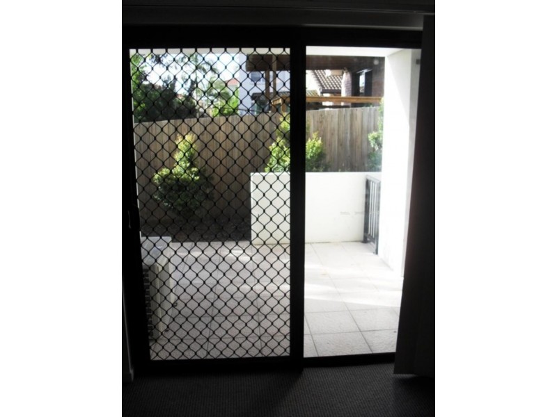 17/15 Lloyd St, Southport QLD 4215